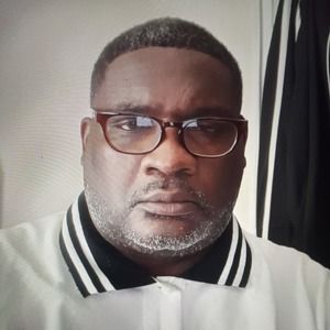 Meet your Posher, Ronnell